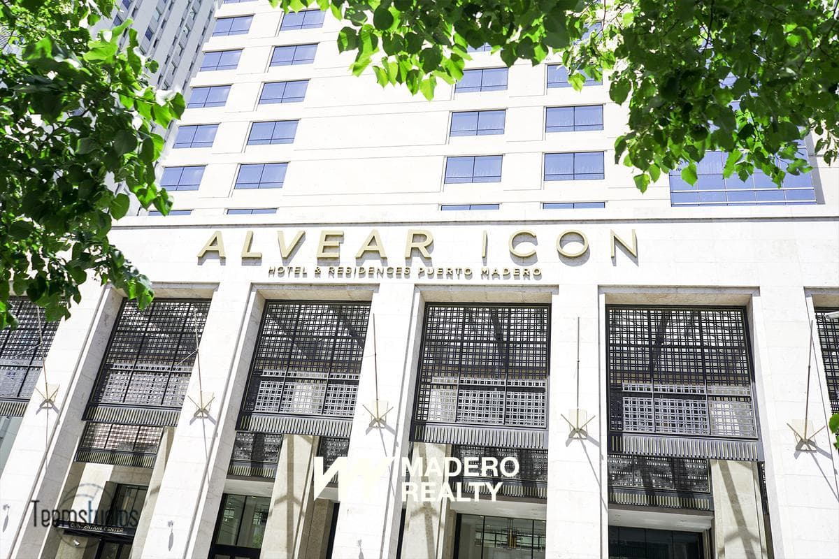 Alvear Icon, Puerto Madero